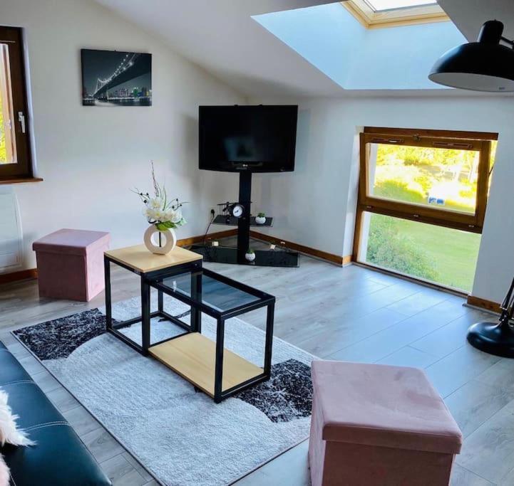 Appartement Lumineux Avec Vue Sur Les Montagnes موربييه المظهر الخارجي الصورة